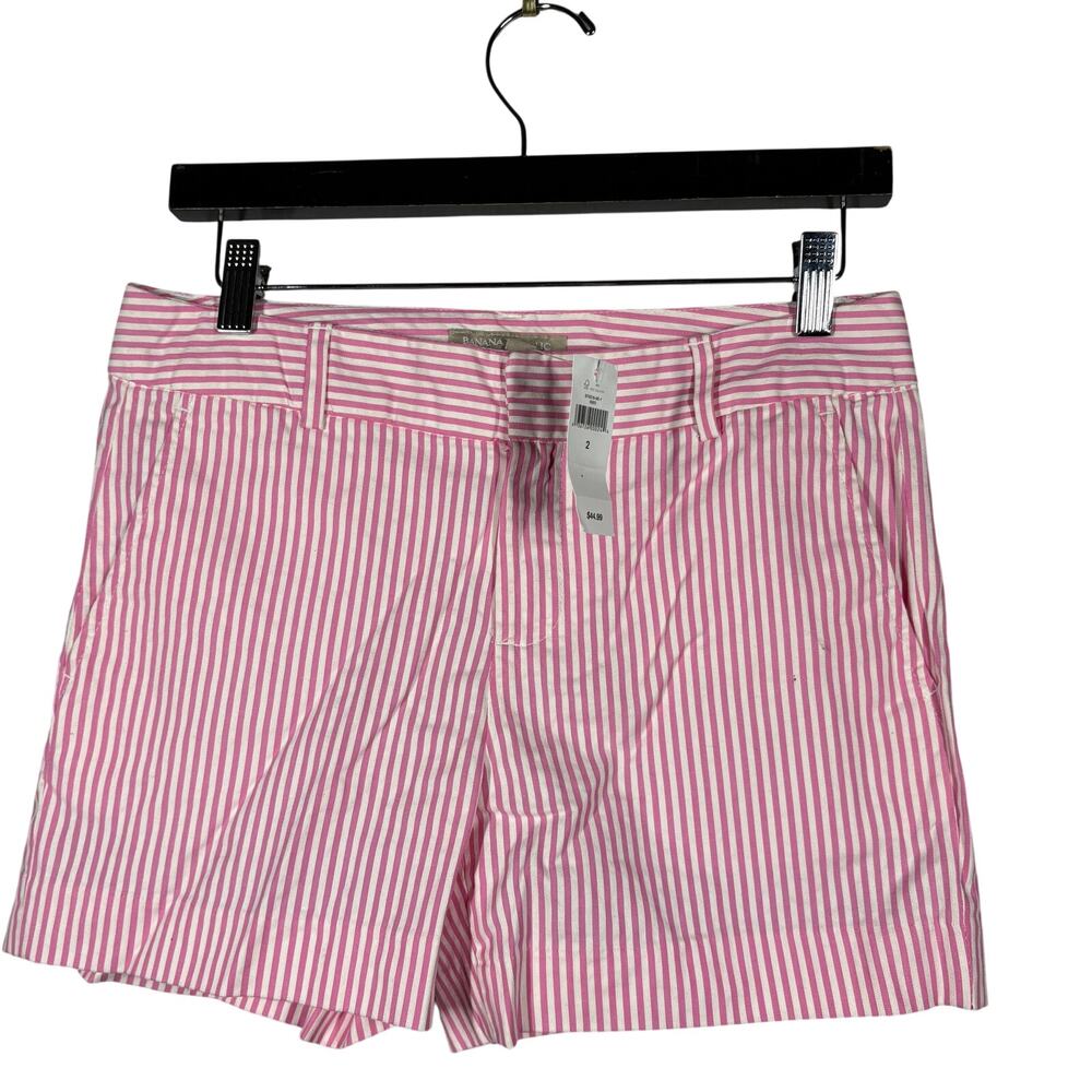 NEW! Banana Republic Hampton Fit Shorts Candy Striper Casual Cute - 2